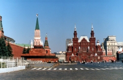 Plac Rewolucji i Mauzoleum Lenina